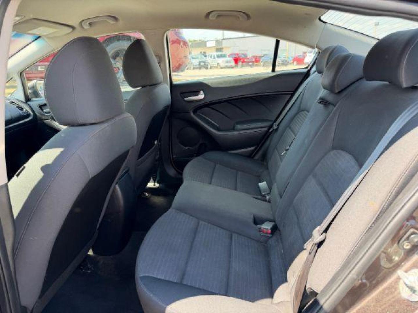 2017 BROWN Kia Forte LX 6A (3KPFL4A78HE) with an 2.0L L4 DOHC 16V engine, 6-Speed Automatic transmission, located at 2715 W Pioneer Pkwy, Arlington, TX, 76013, (817) 265-9009, 32.710262, -97.153236 - Photo#9