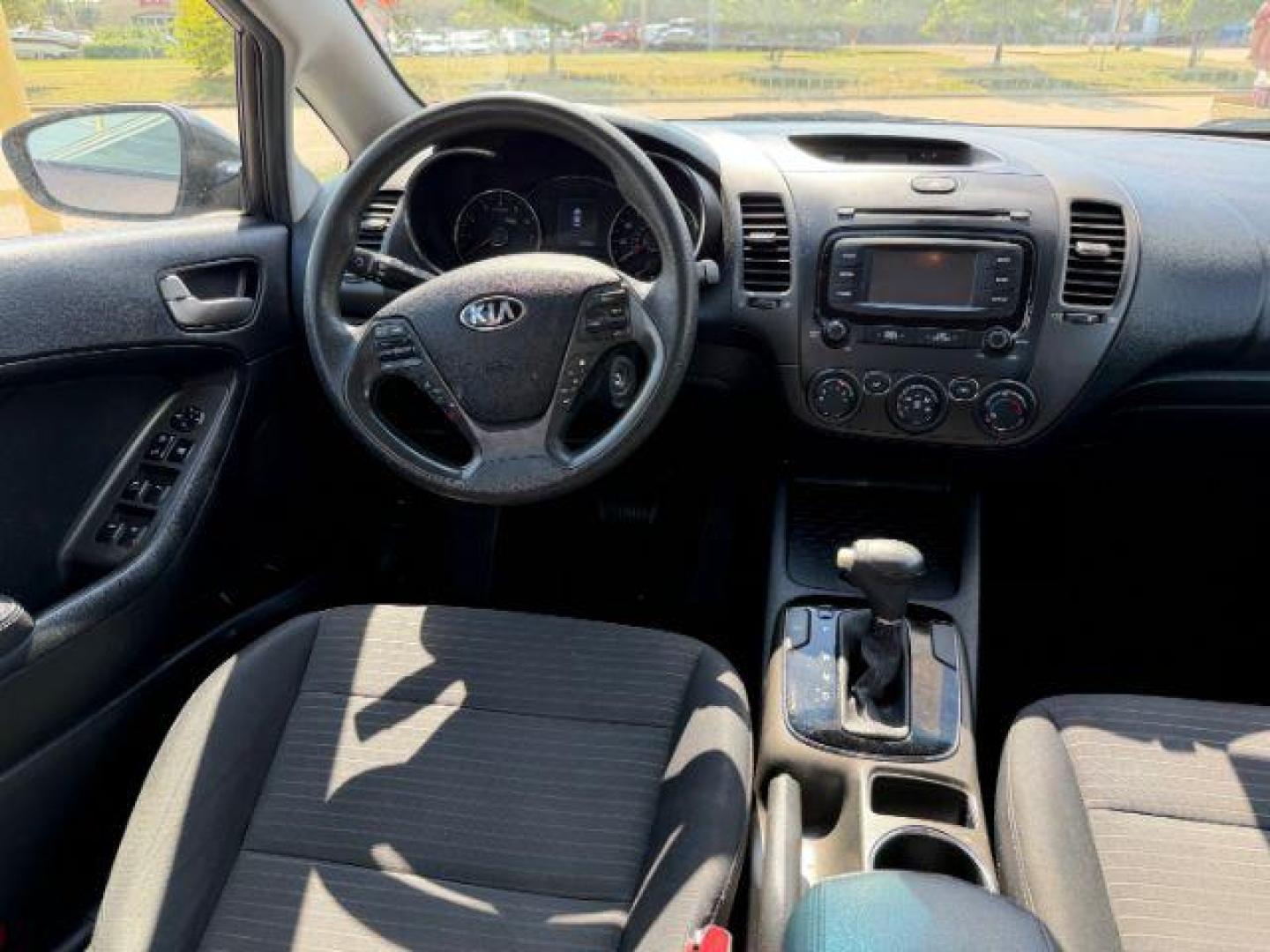 2017 BROWN Kia Forte LX 6A (3KPFL4A78HE) with an 2.0L L4 DOHC 16V engine, 6-Speed Automatic transmission, located at 2715 W Pioneer Pkwy, Arlington, TX, 76013, (817) 265-9009, 32.710262, -97.153236 - Photo#12