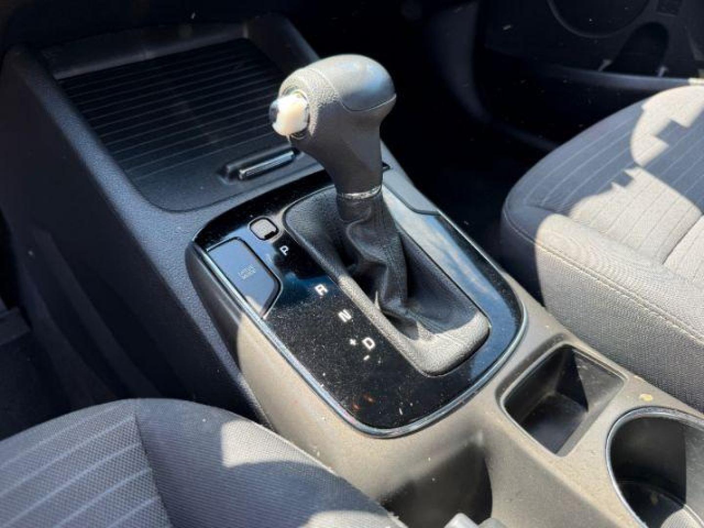 2017 BROWN Kia Forte LX 6A (3KPFL4A78HE) with an 2.0L L4 DOHC 16V engine, 6-Speed Automatic transmission, located at 2715 W Pioneer Pkwy, Arlington, TX, 76013, (817) 265-9009, 32.710262, -97.153236 - Photo#15