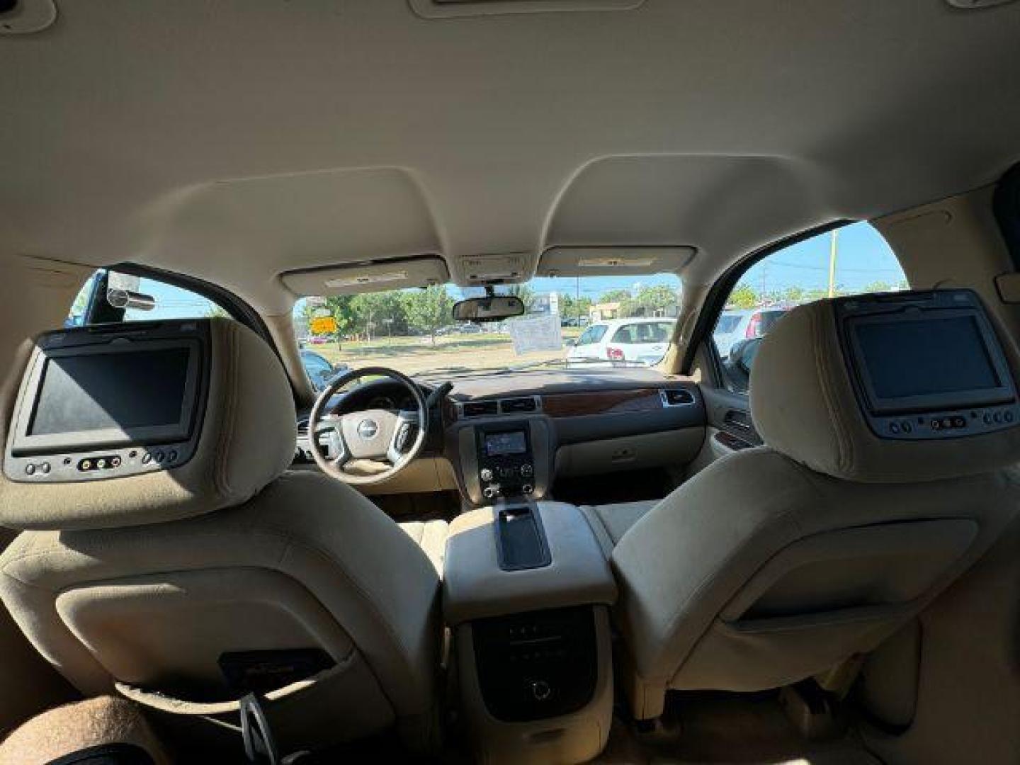 2007 BLUE GMC Yukon SLE-1 2WD (1GKFC13J97R) with an 5.3L V8 OHV 16V engine, 4-Speed Automatic transmission, located at 2715 W Pioneer Pkwy, Arlington, TX, 76013, (817) 265-9009, 32.710262, -97.153236 - Photo#14