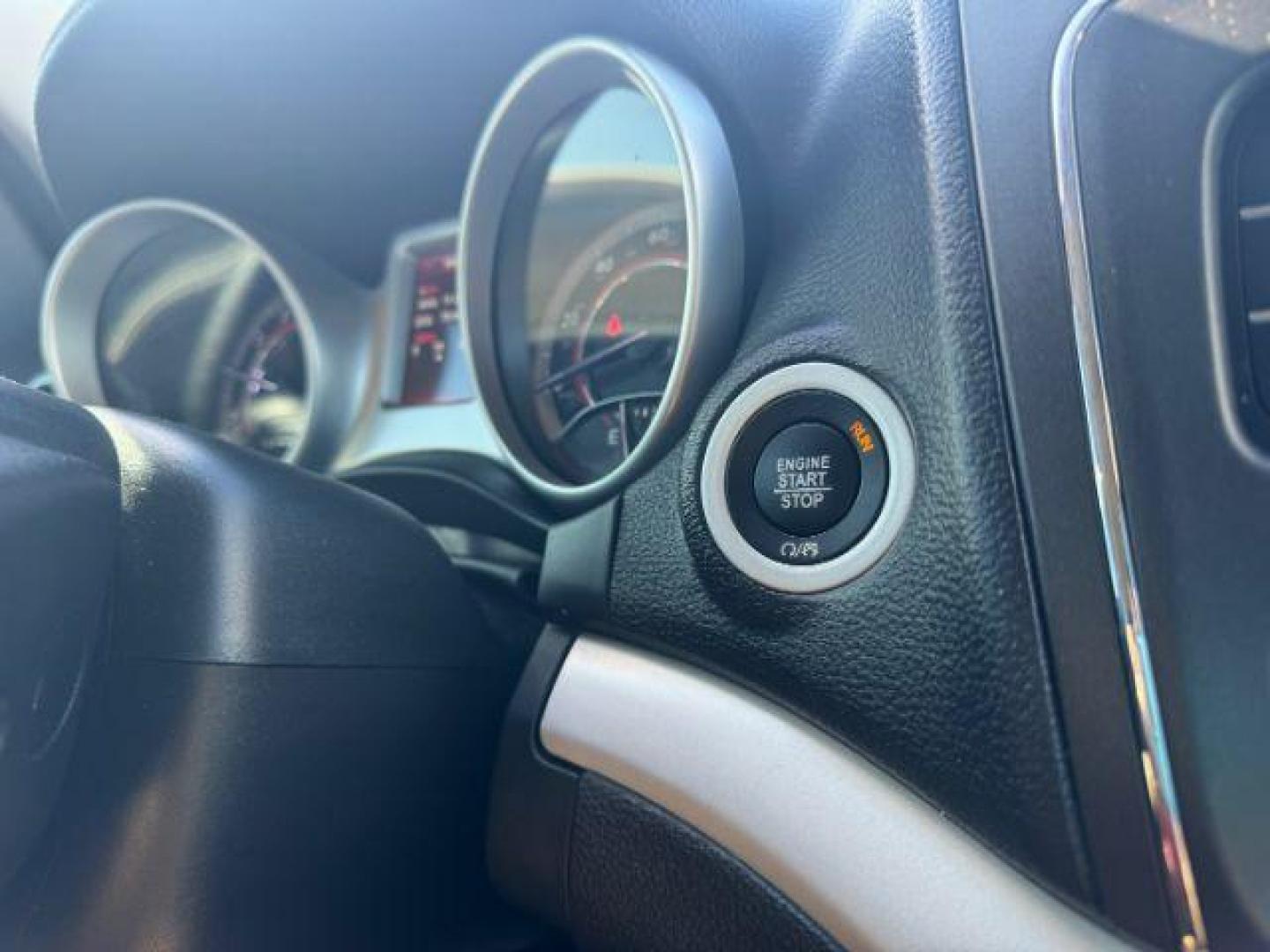 2020 RED Dodge Journey SE Value (3C4PDCAB5LT) with an 2.4L L4 DOHC 16V engine, 6-Speed Automatic transmission, located at 2715 W Pioneer Pkwy, Arlington, TX, 76013, (817) 265-9009, 32.710262, -97.153236 - Photo#20