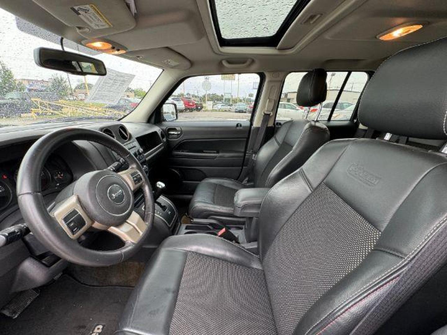 2017 GRAY Jeep Patriot Sport 2WD (1C4NJPBB7HD) with an 2.4L L4 DOHC 16V engine, located at 2715 W Pioneer Pkwy, Arlington, TX, 76013, (817) 265-9009, 32.710262, -97.153236 - Photo#15
