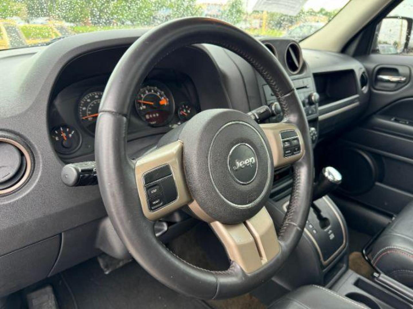 2017 GRAY Jeep Patriot Sport 2WD (1C4NJPBB7HD) with an 2.4L L4 DOHC 16V engine, located at 2715 W Pioneer Pkwy, Arlington, TX, 76013, (817) 265-9009, 32.710262, -97.153236 - Photo#16