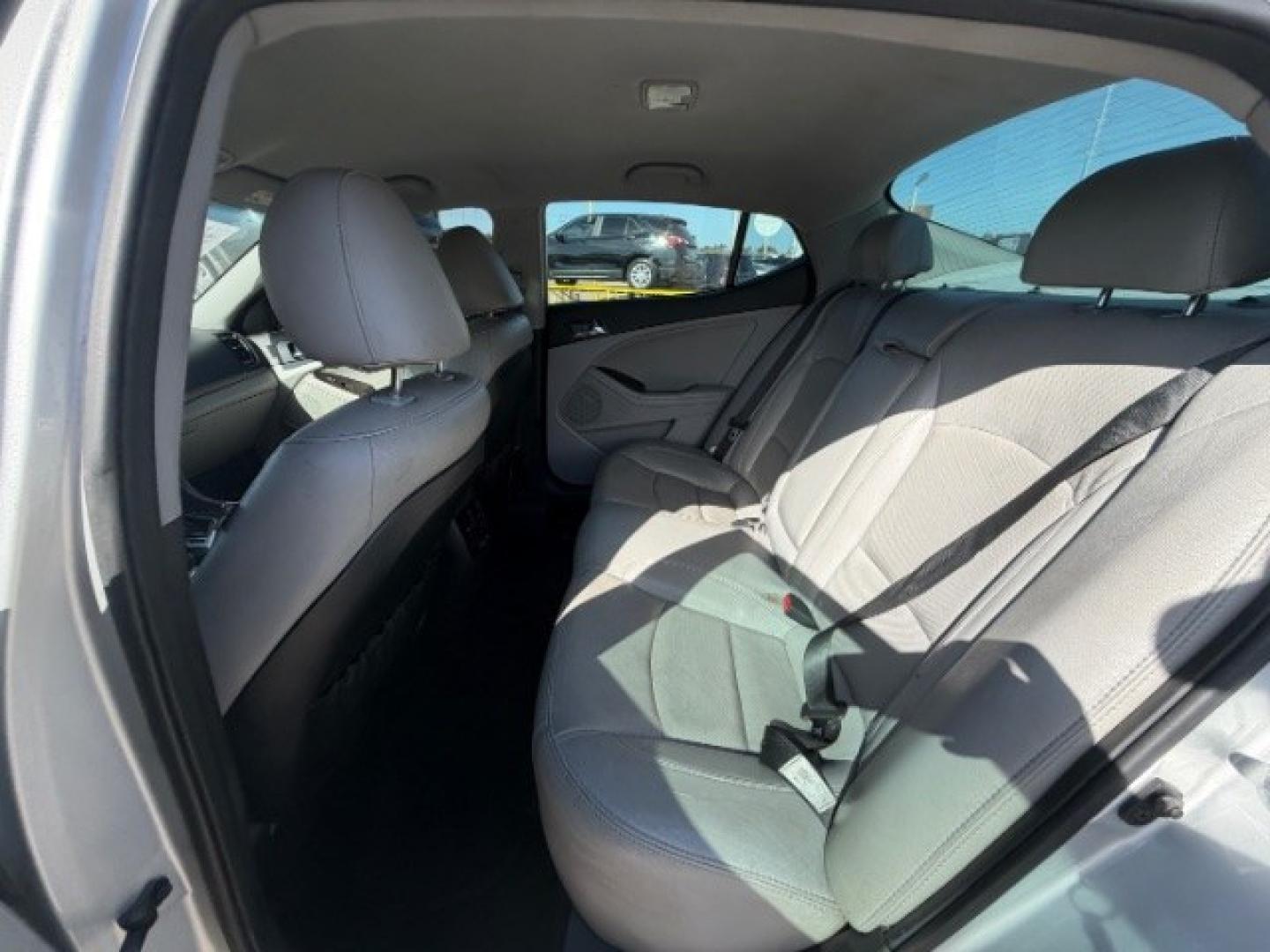 2013 SILVER Kia Optima EX (5XXGN4A76DG) with an 2.4L L4 DOHC 16V engine, 6-Speed Automatic transmission, located at 2715 W Pioneer Pkwy, Arlington, TX, 76013, (817) 265-9009, 32.710262, -97.153236- Photo#10