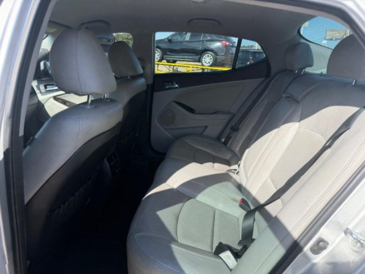 2013 SILVER Kia Optima EX (5XXGN4A76DG) with an 2.4L L4 DOHC 16V engine, 6-Speed Automatic transmission, located at 2715 W Pioneer Pkwy, Arlington, TX, 76013, (817) 265-9009, 32.710262, -97.153236- Photo#11