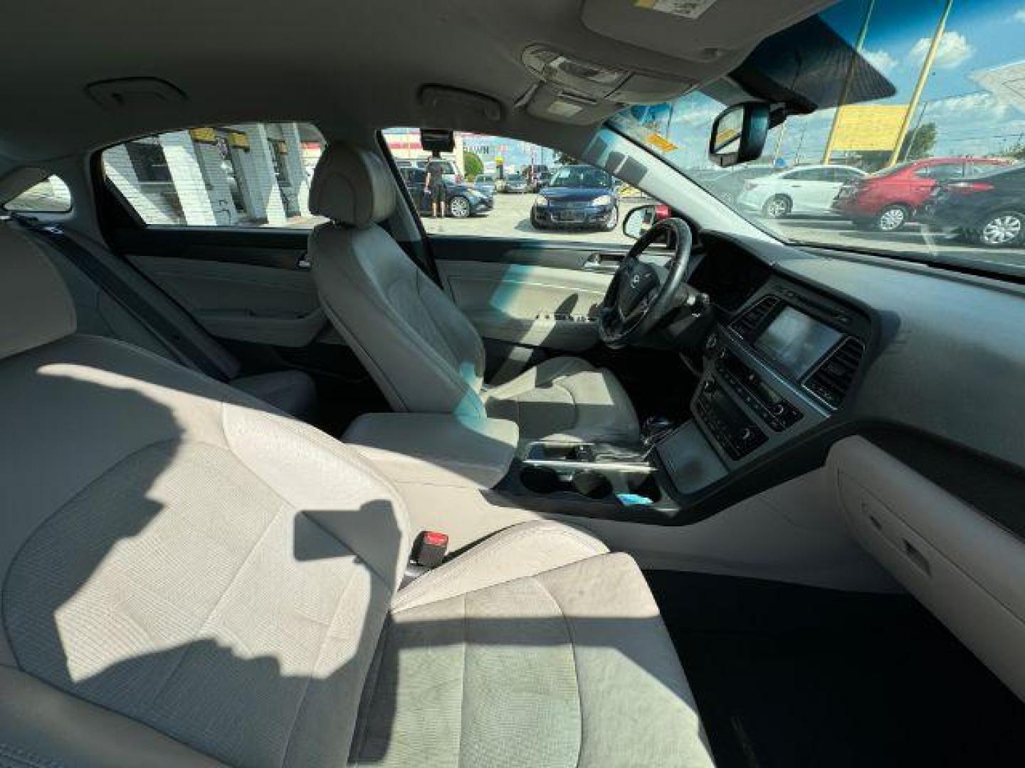 2015 RED Hyundai Sonata Sport (5NPE34AF6FH) with an 2.4L L4 DOHC 16V engine, 6-Speed Automatic transmission, located at 2715 W Pioneer Pkwy, Arlington, TX, 76013, (817) 265-9009, 32.710262, -97.153236 - Photo#11