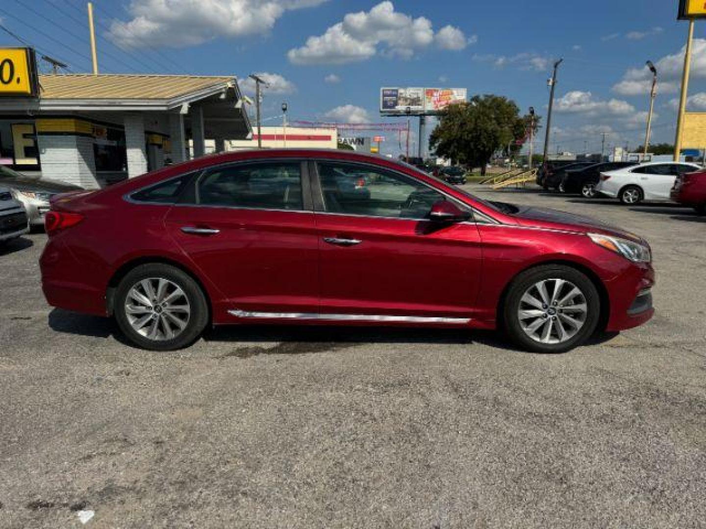 2015 RED Hyundai Sonata Sport (5NPE34AF6FH) with an 2.4L L4 DOHC 16V engine, 6-Speed Automatic transmission, located at 2715 W Pioneer Pkwy, Arlington, TX, 76013, (817) 265-9009, 32.710262, -97.153236 - Photo#6