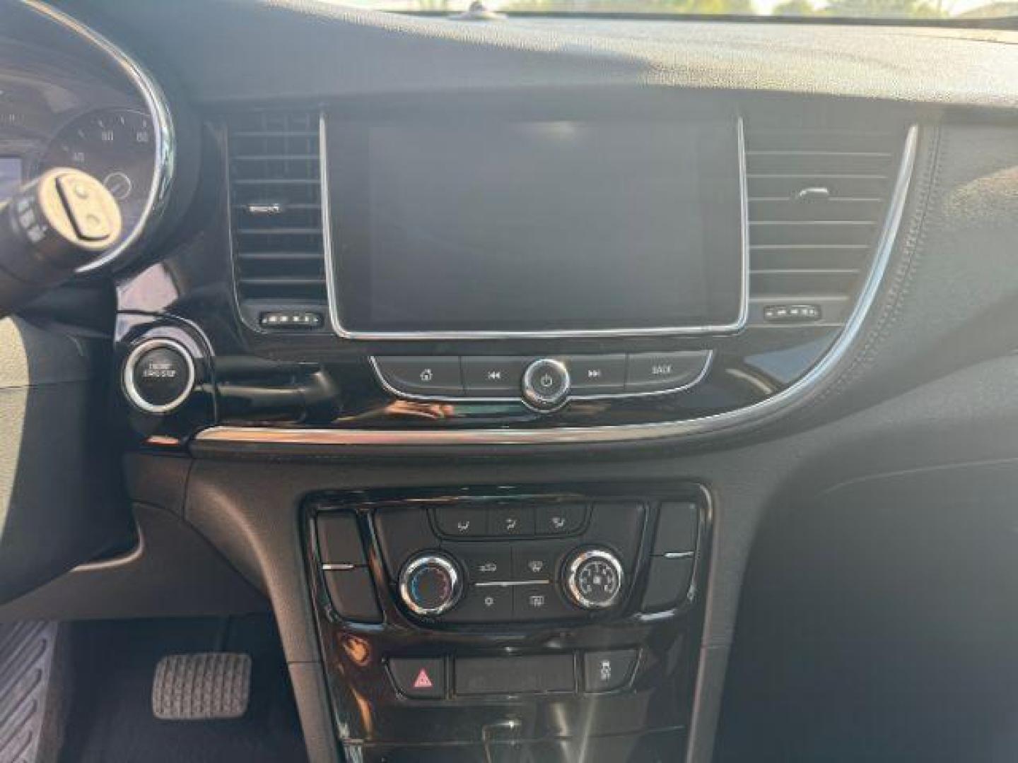2020 WHITE Buick Encore Preferred FWD (KL4CJASB2LB) with an 1.4L L4 DOHC 16V TURBO engine, 6-Speed Automatic transmission, located at 2715 W Pioneer Pkwy, Arlington, TX, 76013, (817) 265-9009, 32.710262, -97.153236 - Photo#17