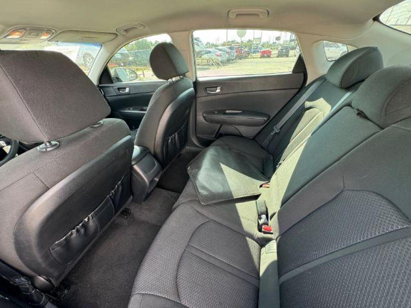 2016 GRAY Kia Optima LX (5XXGT4L37GG) with an 2.4L L4 DOHC 16V engine, 6-Speed Automatic transmission, located at 2715 W Pioneer Pkwy, Arlington, TX, 76013, (817) 265-9009, 32.710262, -97.153236 - Photo#12