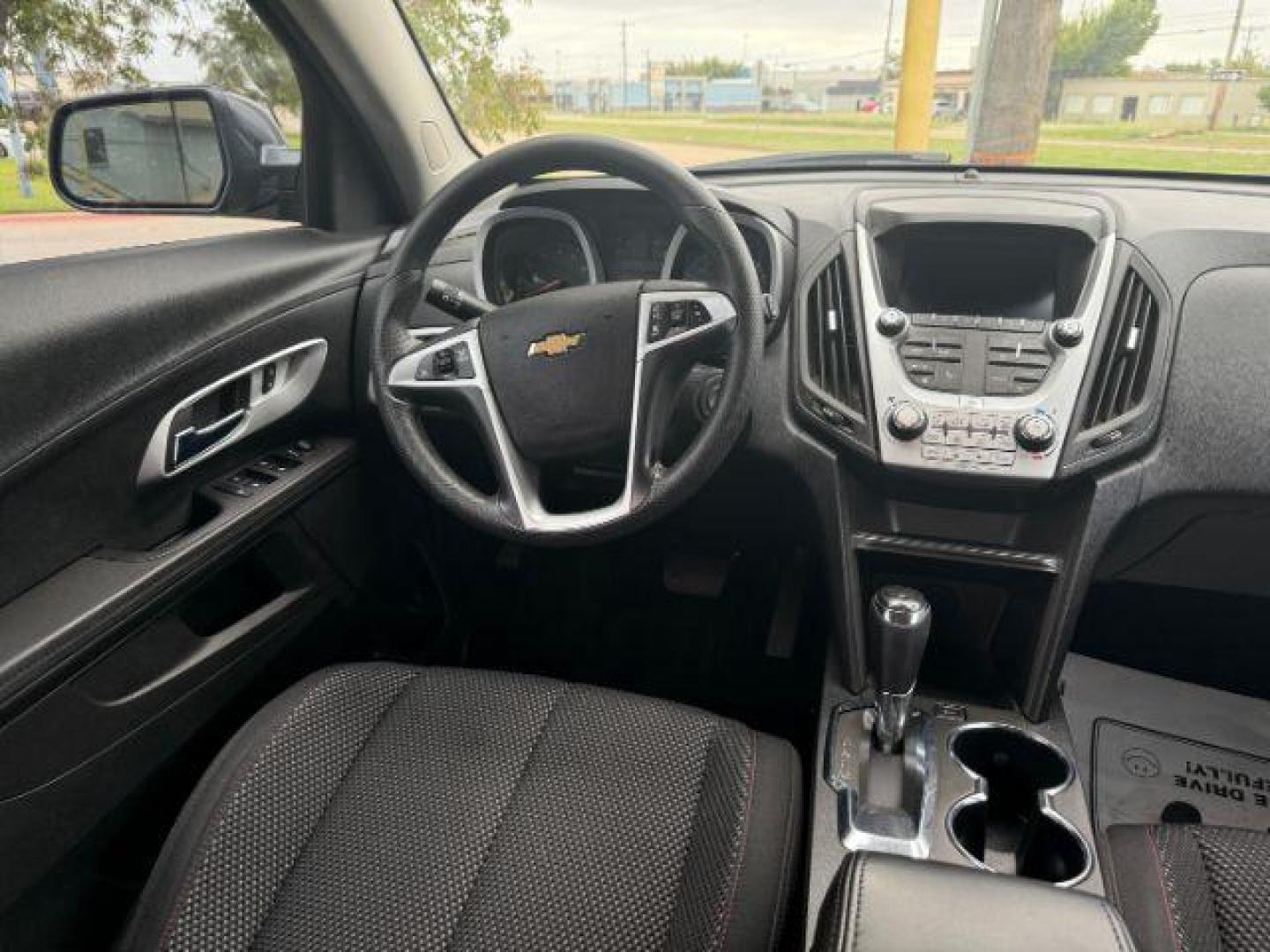 2017 GRAY Chevrolet Equinox LT 2WD (2GNALCEK1H1) with an 2.4L L4 DOHC 16V FFV engine, 6-Speed Automatic transmission, located at 2715 W Pioneer Pkwy, Arlington, TX, 76013, (817) 265-9009, 32.710262, -97.153236 - Photo#11