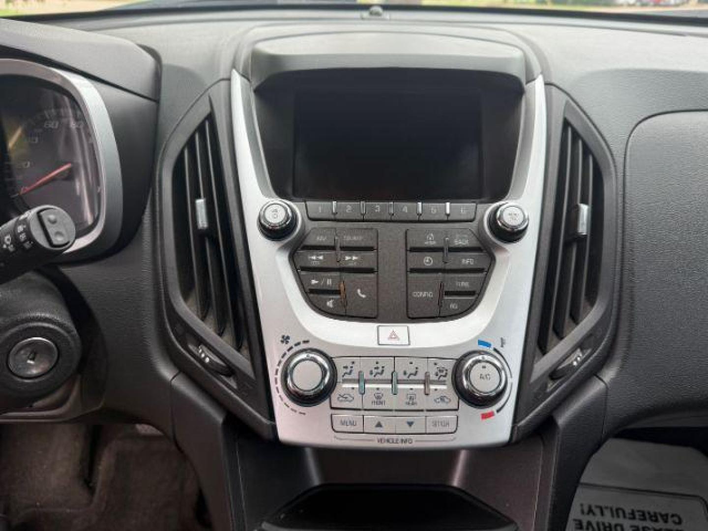 2017 GRAY Chevrolet Equinox LT 2WD (2GNALCEK1H1) with an 2.4L L4 DOHC 16V FFV engine, 6-Speed Automatic transmission, located at 2715 W Pioneer Pkwy, Arlington, TX, 76013, (817) 265-9009, 32.710262, -97.153236 - Photo#15