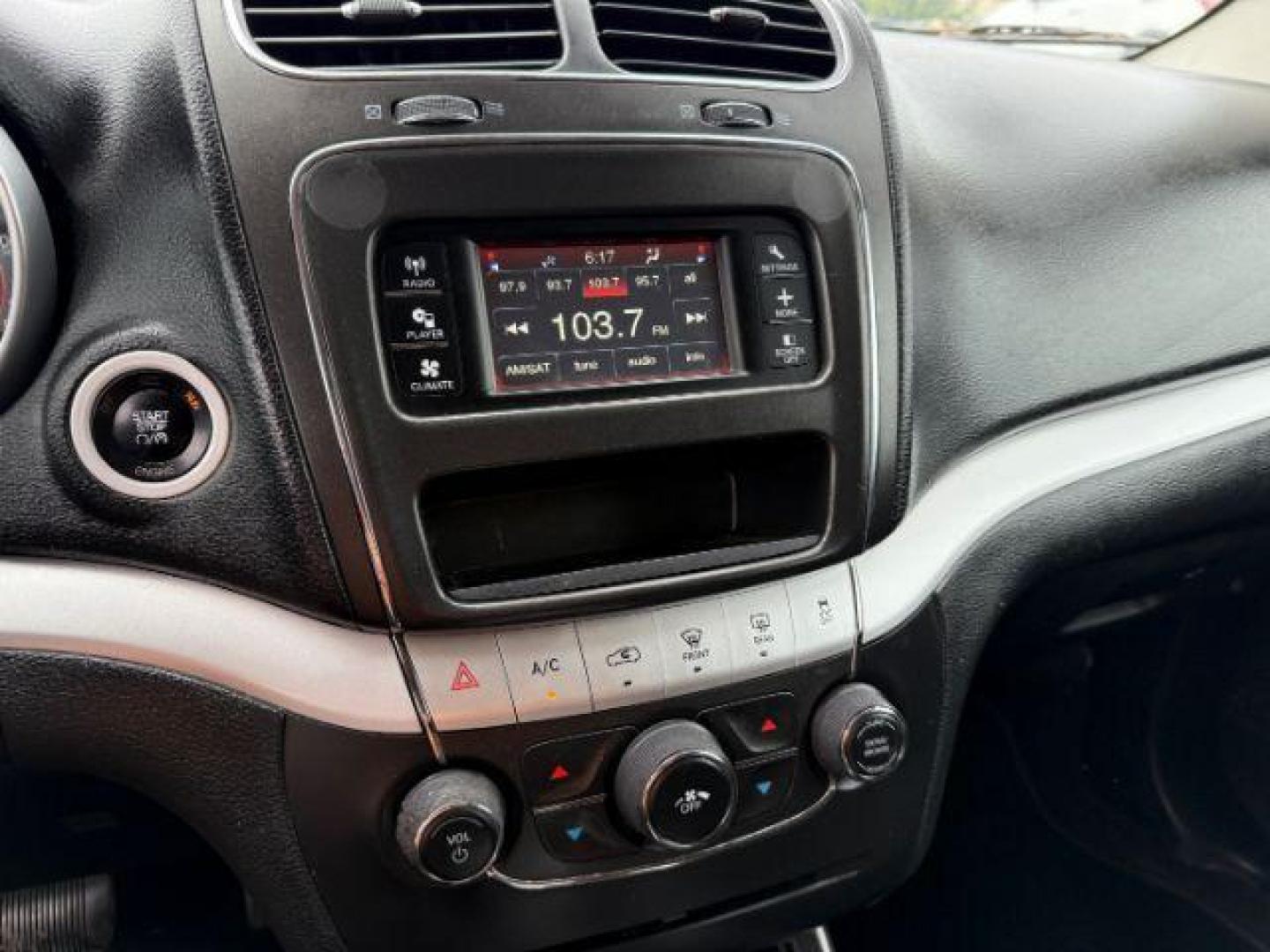 2016 Dodge Journey SXT (3C4PDCBG5GT) with an 3.6L V6 DOHC 24V engine, 6-Speed Automatic transmission, located at 2715 W Pioneer Pkwy, Arlington, TX, 76013, (817) 265-9009, 32.710262, -97.153236 - Photo#18