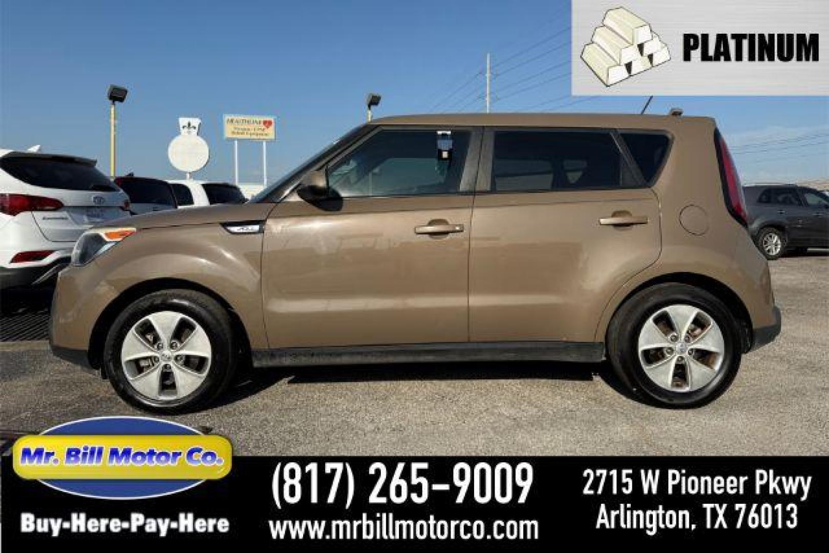 2016 BROWN Kia Soul Base 6A (KNDJN2A29G7) with an 1.6L L4 DOHC 16V engine, 6-Speed Automatic transmission, located at 2715 W Pioneer Pkwy, Arlington, TX, 76013, (817) 265-9009, 32.710262, -97.153236 - Photo#0