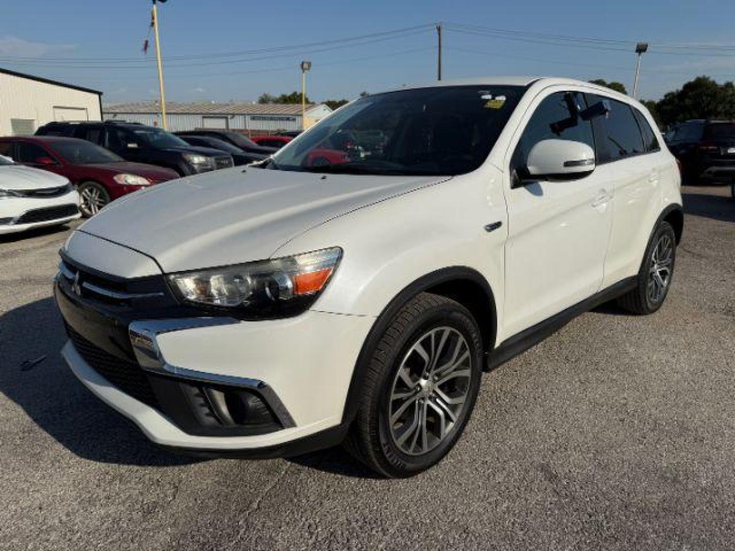 2018 WHITE Mitsubishi Outlander Sport 2.0 ES CVT (JA4AP3AU1JU) with an 2.0L L4 DOHC 16V engine, Continuously Variable Transmission transmission, located at 2715 W Pioneer Pkwy, Arlington, TX, 76013, (817) 265-9009, 32.710262, -97.153236 - Photo#3