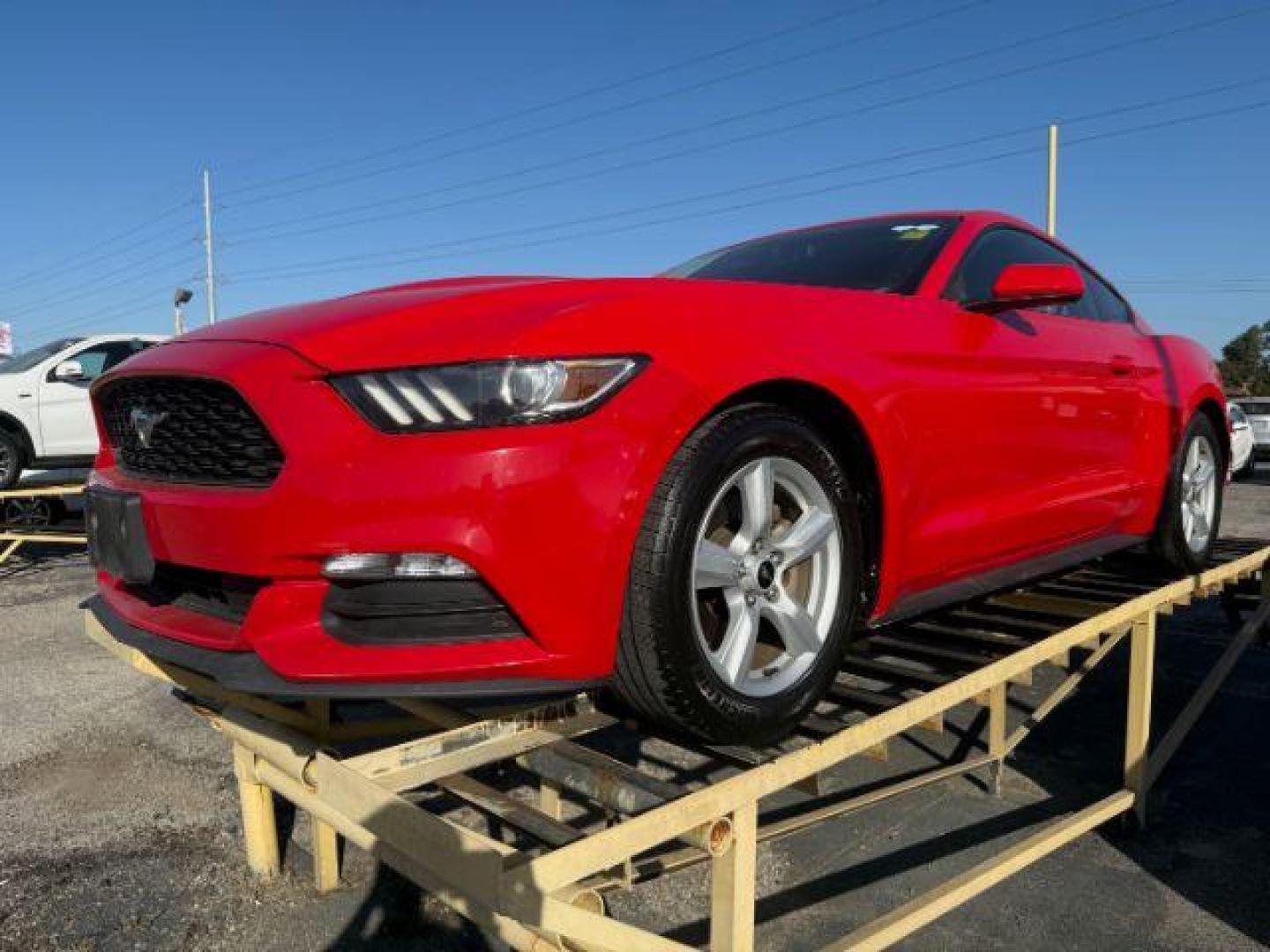 2015 RED Ford Mustang V6 Coupe (1FA6P8AM2F5) with an 3.7L V6 DOHC 24V engine, located at 2715 W Pioneer Pkwy, Arlington, TX, 76013, (817) 265-9009, 32.710262, -97.153236 - Photo#2