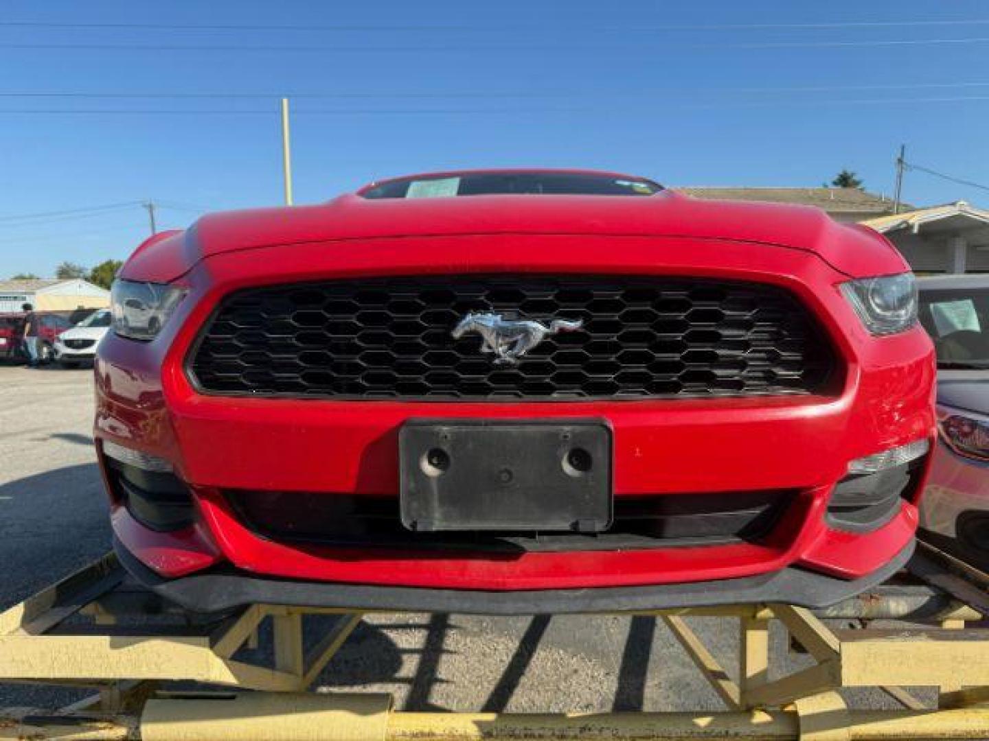 2015 RED Ford Mustang V6 Coupe (1FA6P8AM2F5) with an 3.7L V6 DOHC 24V engine, located at 2715 W Pioneer Pkwy, Arlington, TX, 76013, (817) 265-9009, 32.710262, -97.153236 - Photo#3