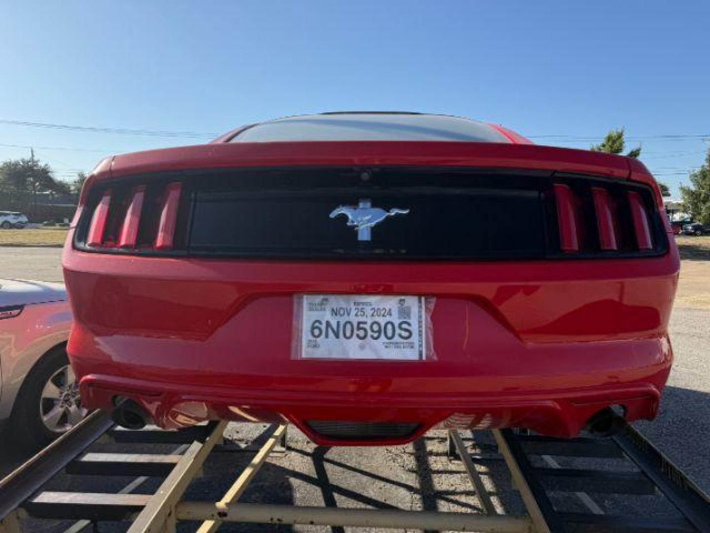 2015 RED Ford Mustang V6 Coupe (1FA6P8AM2F5) with an 3.7L V6 DOHC 24V engine, located at 2715 W Pioneer Pkwy, Arlington, TX, 76013, (817) 265-9009, 32.710262, -97.153236 - Photo#6