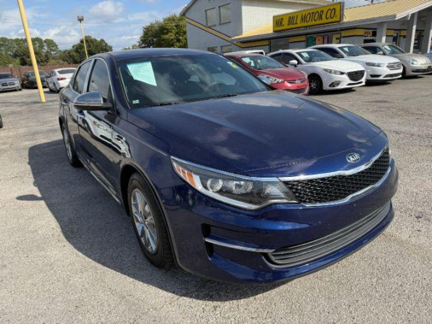 2017 BLUE Kia Optima LX (5XXGT4L33HG) with an 2.4L L4 DOHC 16V engine, 6-Speed Automatic transmission, located at 2715 W Pioneer Pkwy, Arlington, TX, 76013, (817) 265-9009, 32.710262, -97.153236 - Photo#5