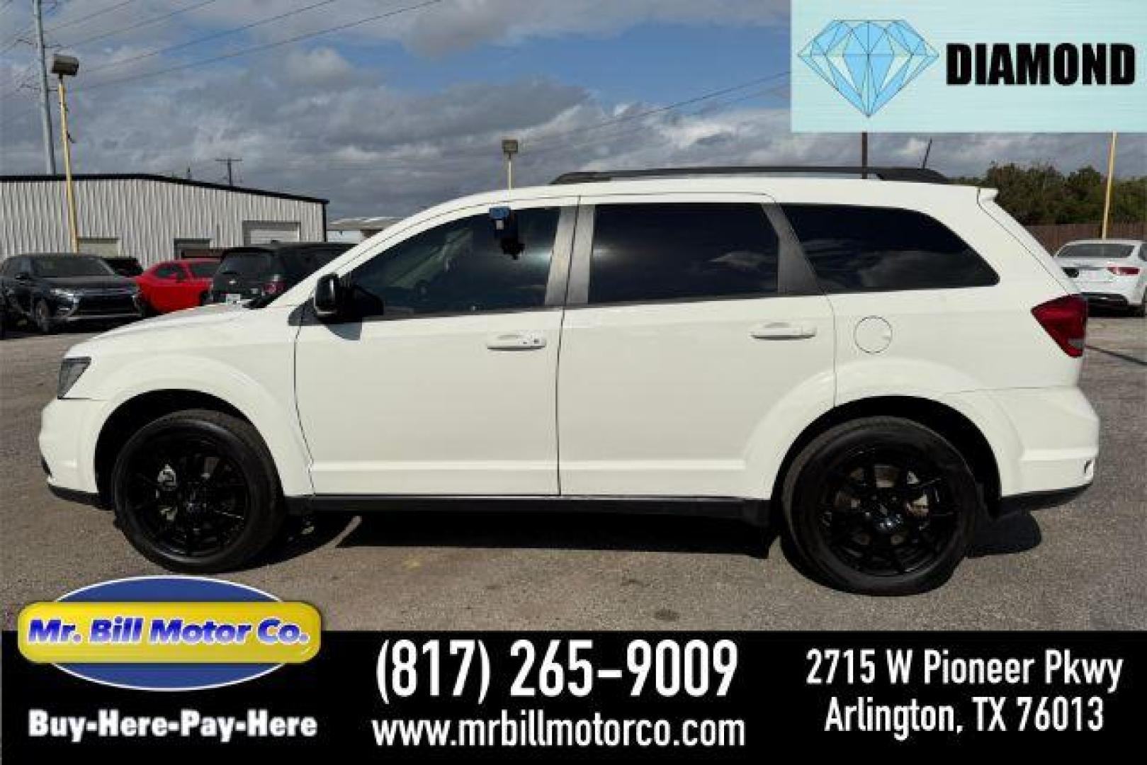 2019 WHITE Dodge Journey SE (3C4PDCBB1KT) with an 2.4L L6 DOHC 16V engine, 6-Speed Automatic transmission, located at 2715 W Pioneer Pkwy, Arlington, TX, 76013, (817) 265-9009, 32.710262, -97.153236 - Photo#0