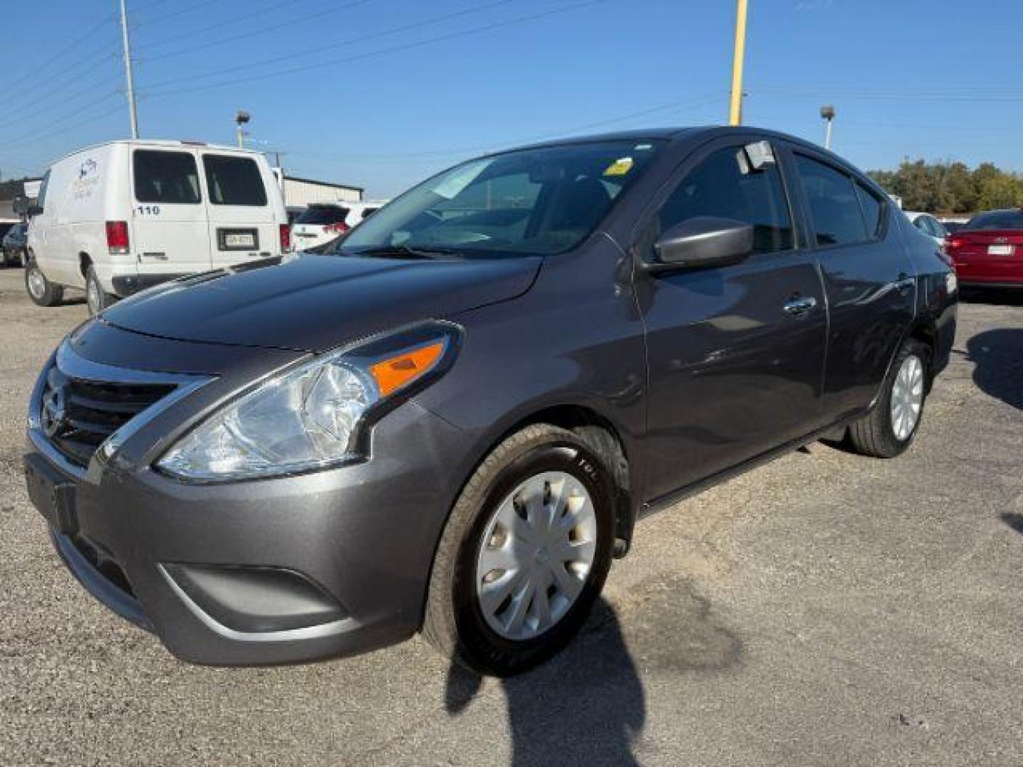 2018 GRAY Nissan Versa 1.6 SV Sedan (3N1CN7AP5JL) with an 1.6L L4 DOHC 16V engine, Continuously Variable Transmission transmission, located at 2715 W Pioneer Pkwy, Arlington, TX, 76013, (817) 265-9009, 32.710262, -97.153236 - Photo#3