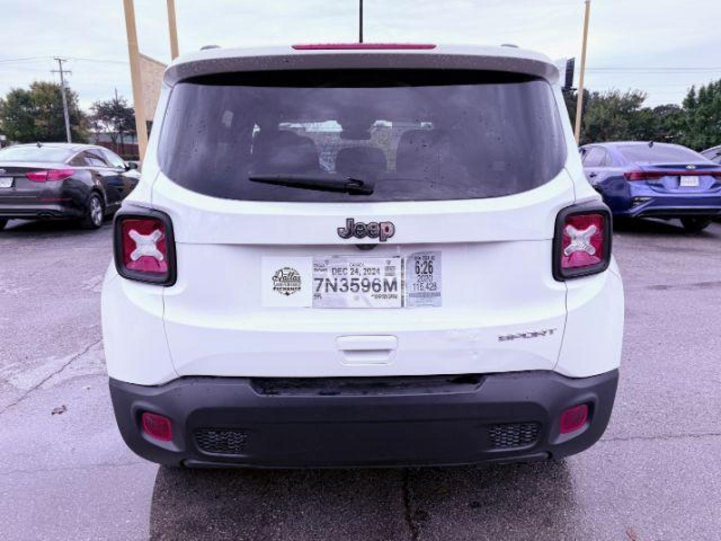 2020 WHITE Jeep Renegade Sport (ZACNJAAB8LP) with an 2.4L L4 DOHC 16V engine, 9-Speed Automatic transmission, located at 2715 W Pioneer Pkwy, Arlington, TX, 76013, (817) 265-9009, 32.710262, -97.153236 - Photo#7