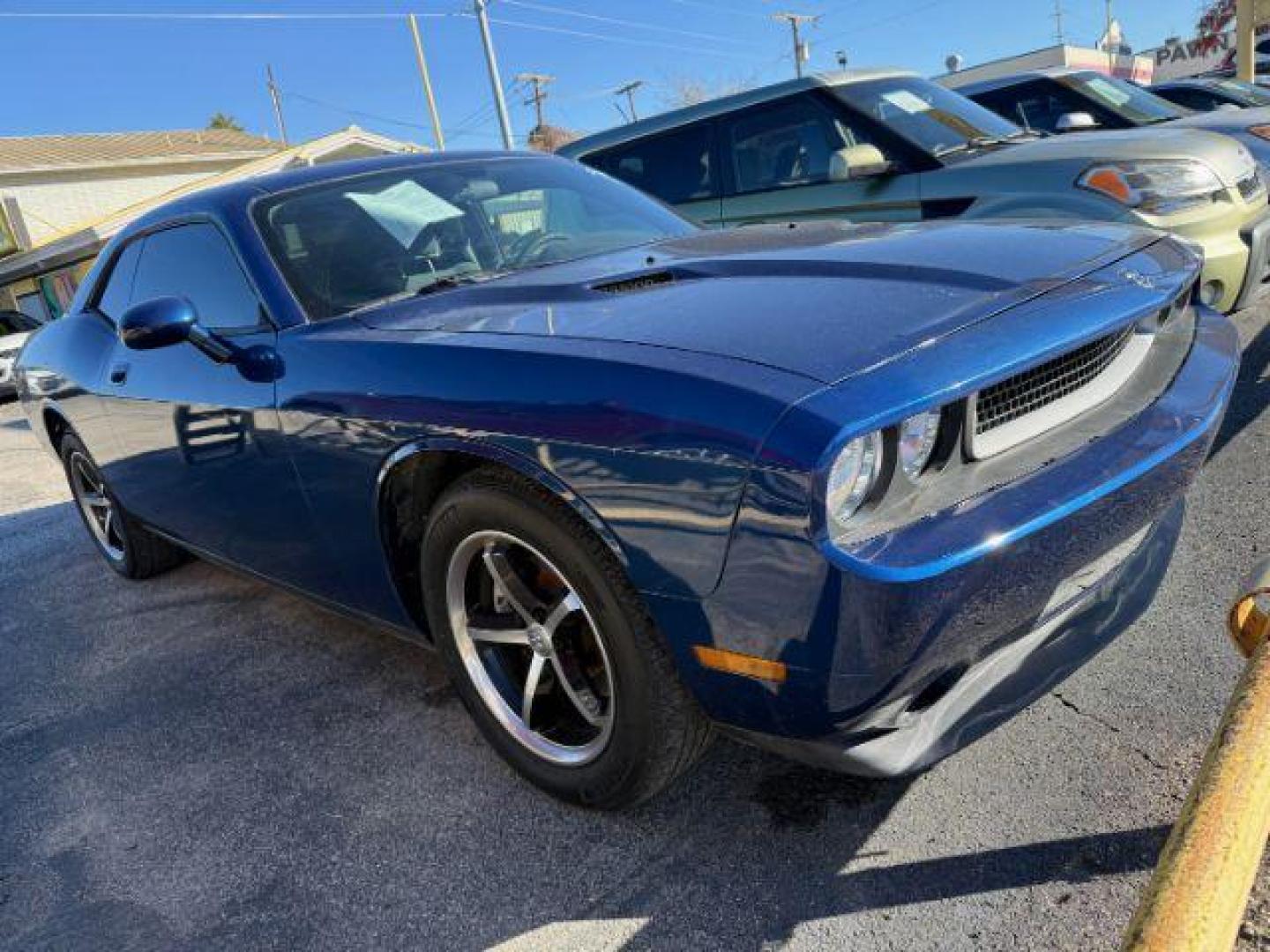 2010 BLUE Dodge Challenger SE (2B3CJ4DV6AH) with an 3.5L V6 SOHC 24V engine, 4-Speed Automatic transmission, located at 2715 W Pioneer Pkwy, Arlington, TX, 76013, (817) 265-9009, 32.710262, -97.153236 - Photo#4