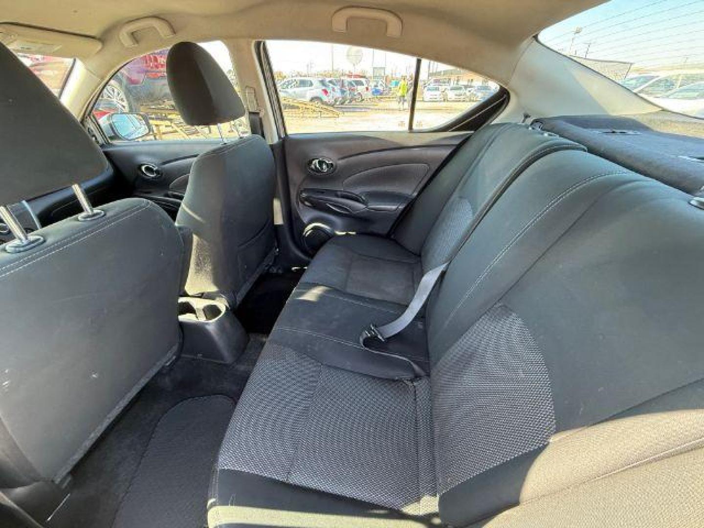 2019 SILVER Nissan Versa 1.6 SV Sedan (3N1CN7AP3KL) with an 1.6L L4 DOHC 16V engine, Continuously Variable Transmission transmission, located at 2715 W Pioneer Pkwy, Arlington, TX, 76013, (817) 265-9009, 32.710262, -97.153236 - Photo#12