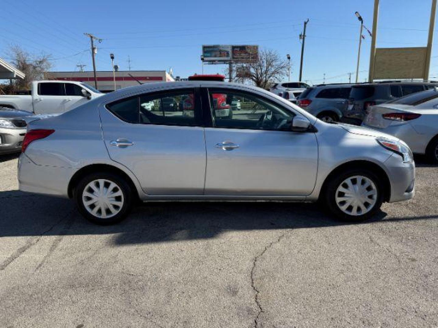 2019 SILVER Nissan Versa 1.6 SV Sedan (3N1CN7AP3KL) with an 1.6L L4 DOHC 16V engine, Continuously Variable Transmission transmission, located at 2715 W Pioneer Pkwy, Arlington, TX, 76013, (817) 265-9009, 32.710262, -97.153236 - Photo#6
