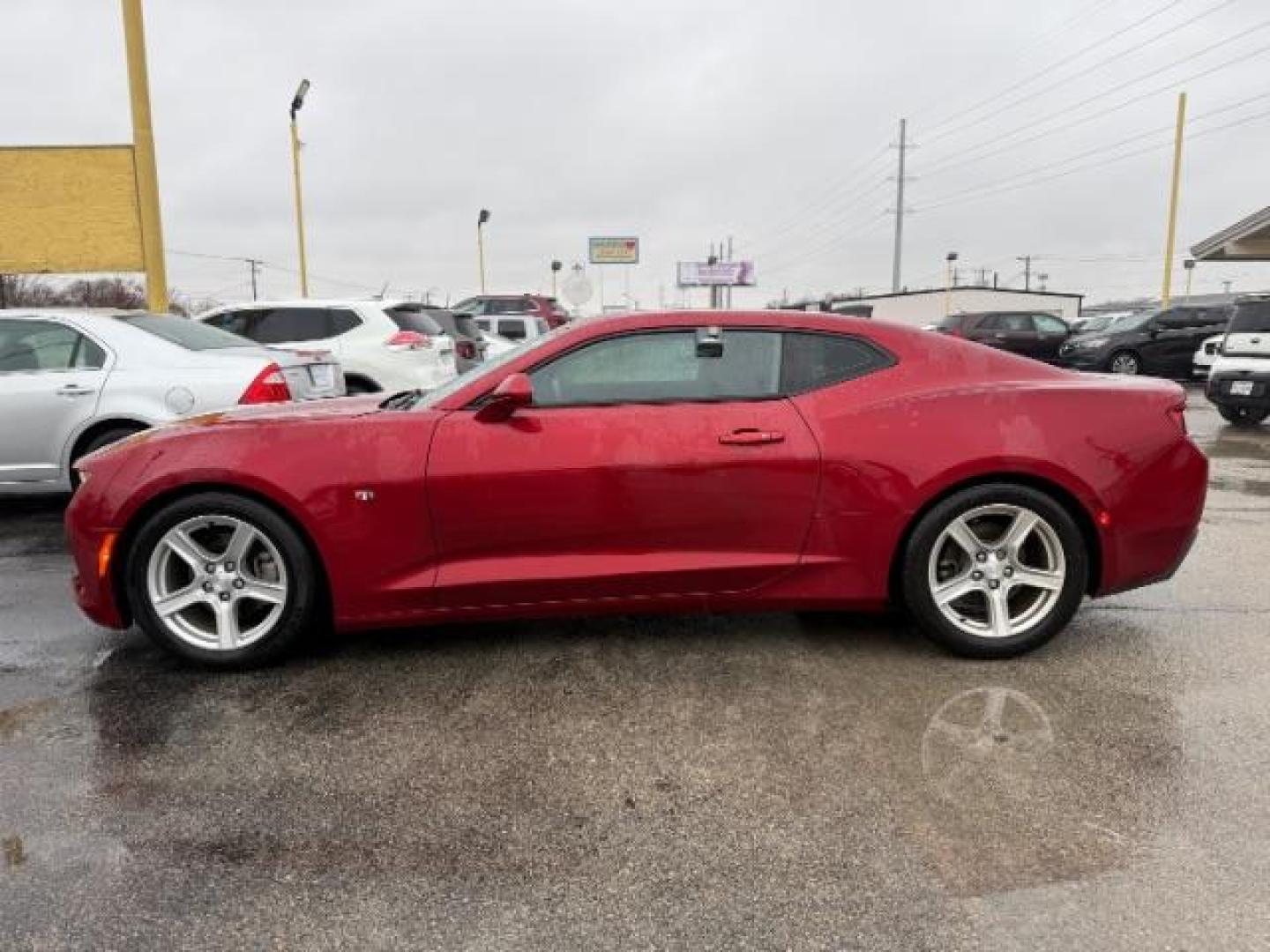 2018 RED CHEVROLET CAMARO 1LT (1G1FB1RX6J0) , located at 2715 W Pioneer Pkwy, Arlington, TX, 76013, (817) 265-9009, 32.710262, -97.153236 - Photo#1