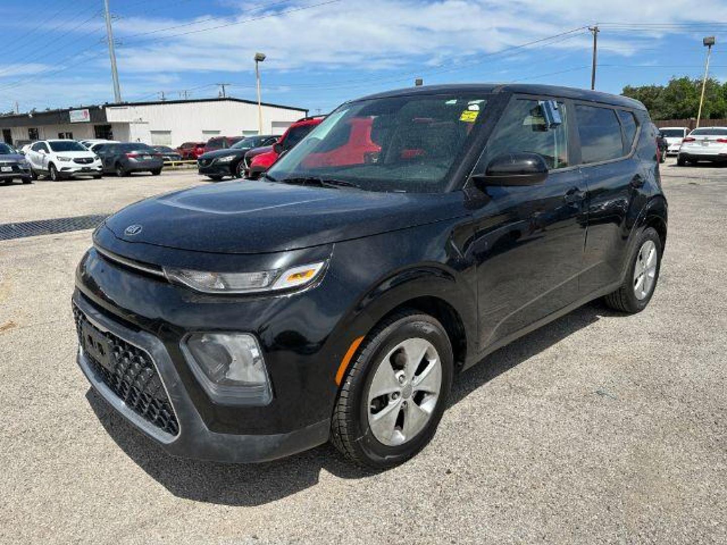 2020 BLACK KIA SOUL LX (KNDJ23AU0L7) , located at 2715 W Pioneer Pkwy, Arlington, TX, 76013, (817) 265-9009, 32.710262, -97.153236 - Photo#3