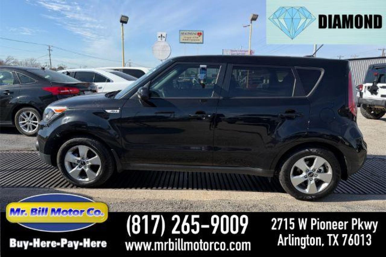 2017 BLACK Kia Soul Base 6A (KNDJN2A2XH7) with an 1.6L L4 DOHC 16V engine, 6-Speed Automatic transmission, located at 2715 W Pioneer Pkwy, Arlington, TX, 76013, (817) 265-9009, 32.710262, -97.153236 - Photo#0