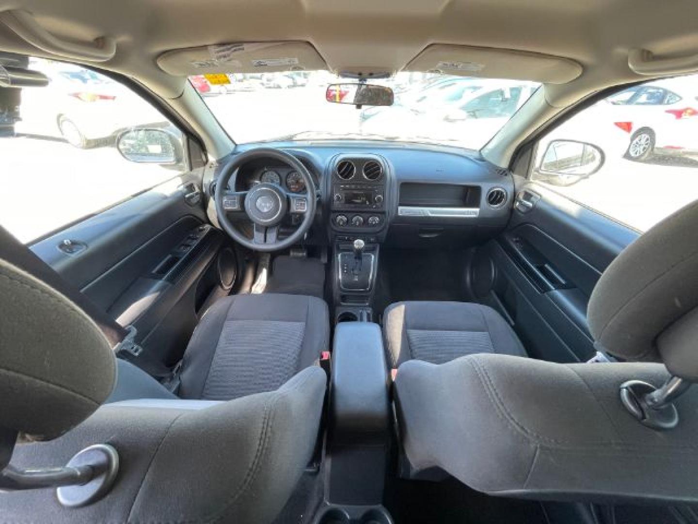 2015 SILVER Jeep Compass Sport FWD (1C4NJCBA2FD) with an 2.0L L4 DOHC 16V engine, located at 2715 W Pioneer Pkwy, Arlington, TX, 76013, (817) 265-9009, 32.710262, -97.153236- Photo#12