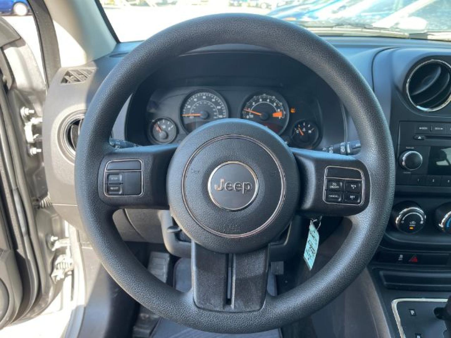 2015 SILVER Jeep Compass Sport FWD (1C4NJCBA2FD) with an 2.0L L4 DOHC 16V engine, located at 2715 W Pioneer Pkwy, Arlington, TX, 76013, (817) 265-9009, 32.710262, -97.153236- Photo#16