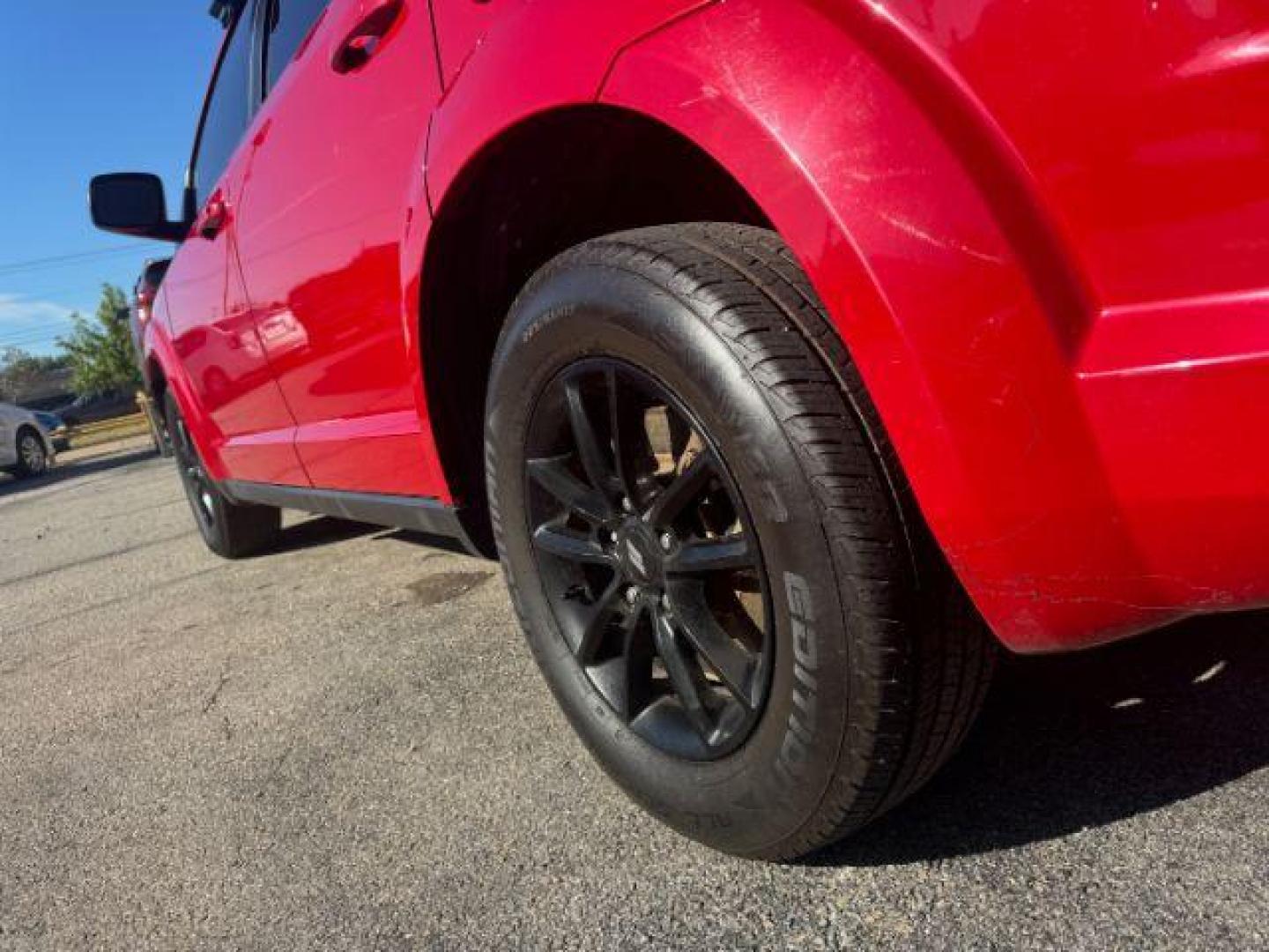 2020 RED Dodge Journey SE Value (3C4PDCAB3LT) with an 2.4L L4 DOHC 16V engine, 6-Speed Automatic transmission, located at 2715 W Pioneer Pkwy, Arlington, TX, 76013, (817) 265-9009, 32.710262, -97.153236 - Photo#8