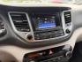 2017 SILVER Hyundai Tucson SE (KM8J33A48HU) with an 2.0L L4 DOHC 16V engine, 6-Speed Automatic transmission, located at 2715 W Pioneer Pkwy, Arlington, TX, 76013, (817) 265-9009, 32.710262, -97.153236 - Photo#17
