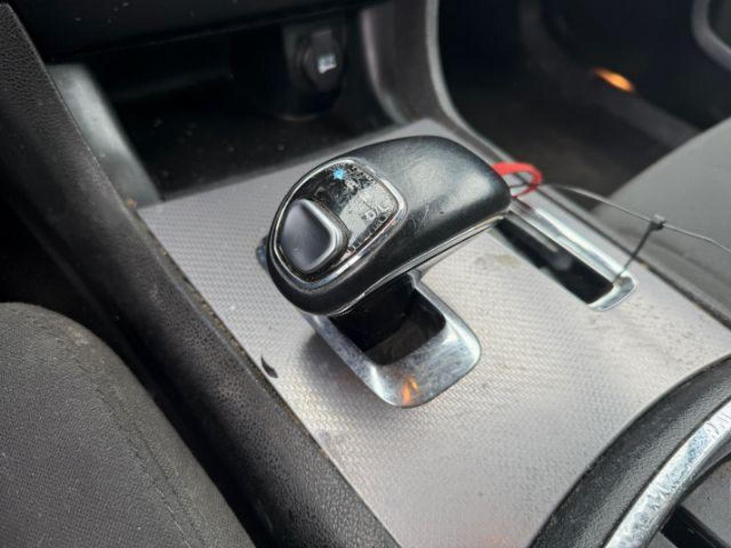 2014 SILVER Dodge Charger SE (2C3CDXBG5EH) with an 3.6L V6 DOHC 24V engine, 5-Speed Automatic transmission, located at 2715 W Pioneer Pkwy, Arlington, TX, 76013, (817) 265-9009, 32.710262, -97.153236 - Photo#16