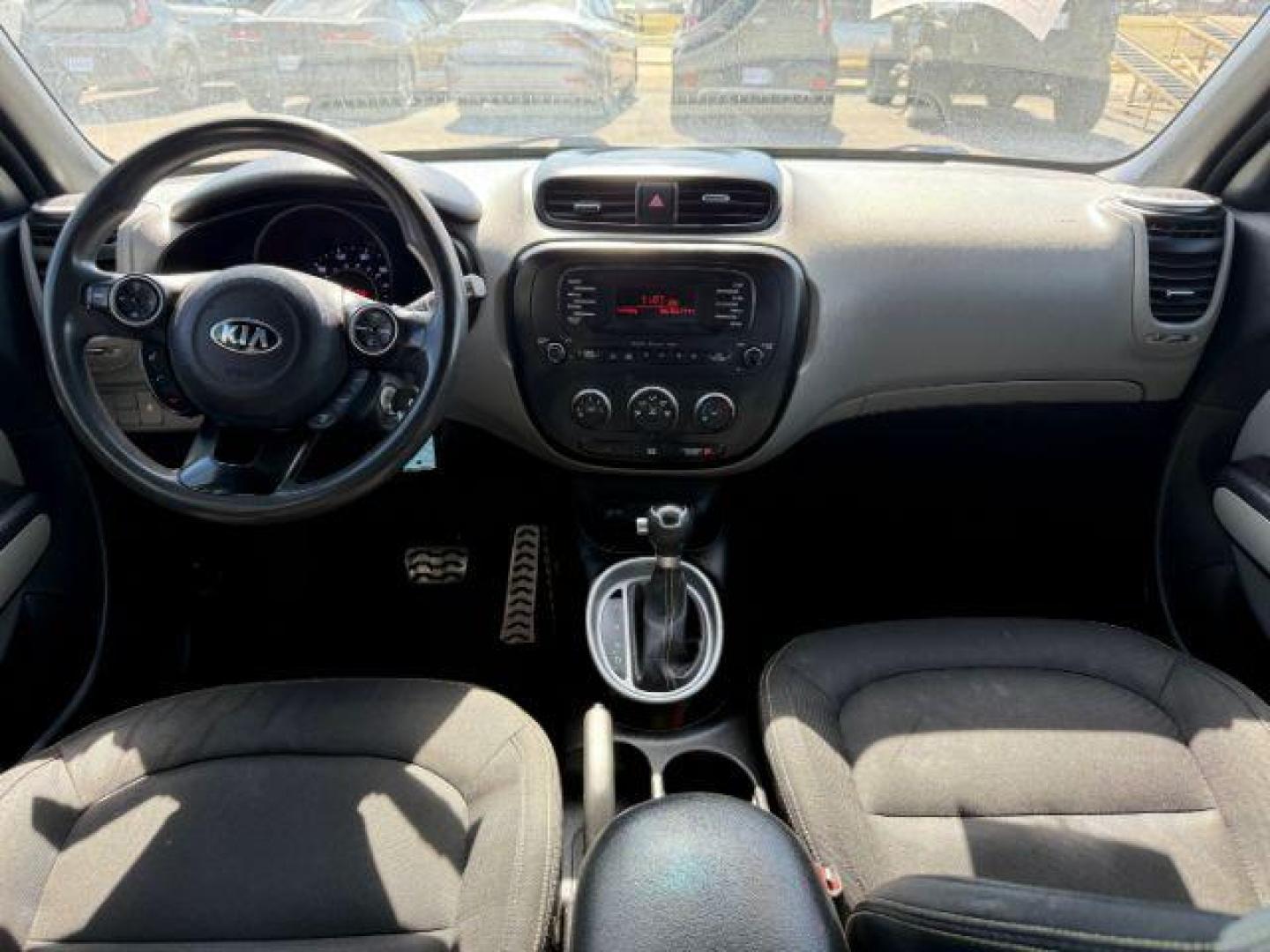 2015 SILVER Kia Soul + (KNDJP3A52F7) with an 2L I-4 gasoline direct injection engine, located at 2715 W Pioneer Pkwy, Arlington, TX, 76013, (817) 265-9009, 32.710262, -97.153236 - Photo#12