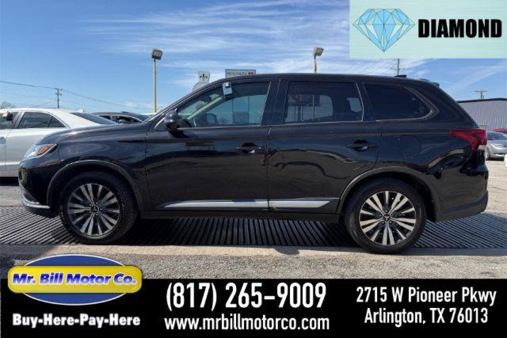 2019 Labrador Black Metal Mitsubishi Outlander SEL 2WD (JA4AD3A32KZ) with an 2.4L L4 DOHC 16V engine, Continuously Variabl transmission, located at 2715 W Pioneer Pkwy, Arlington, TX, 76013, (817) 265-9009, 32.710262, -97.153236 - Photo#0