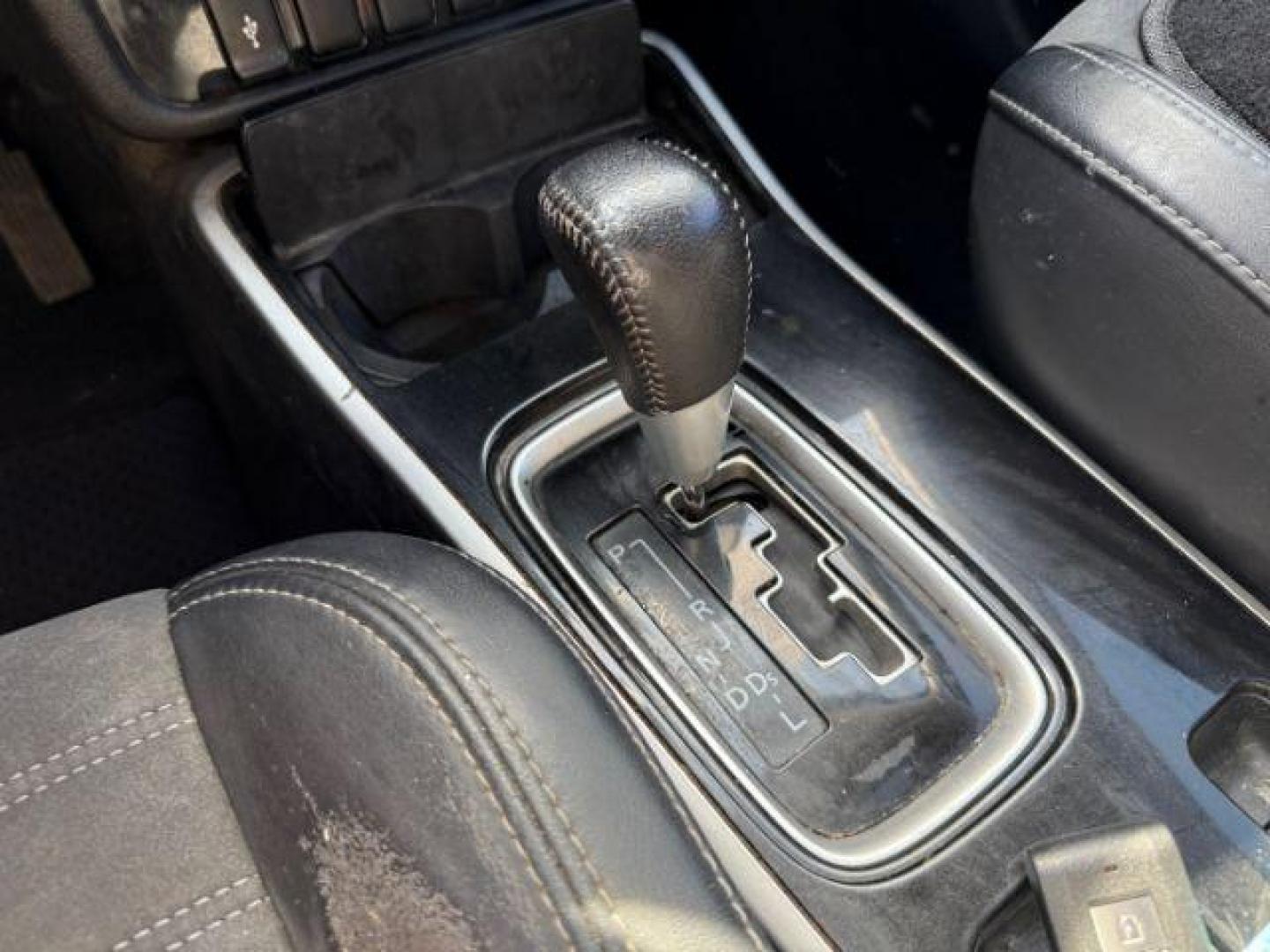 2019 Labrador Black Metal Mitsubishi Outlander SEL 2WD (JA4AD3A32KZ) with an 2.4L L4 DOHC 16V engine, Continuously Variabl transmission, located at 2715 W Pioneer Pkwy, Arlington, TX, 76013, (817) 265-9009, 32.710262, -97.153236 - Photo#17