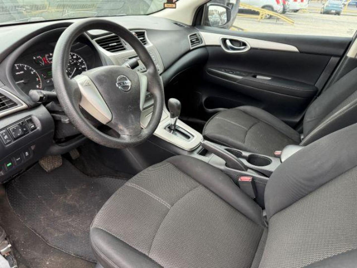 2014 SILVER Nissan Sentra S CVT (3N1AB7AP3EY) with an 1.8L L4 SFI DOHC 16 engine, Continuously Variabl transmission, located at 2715 W Pioneer Pkwy, Arlington, TX, 76013, (817) 265-9009, 32.710262, -97.153236 - Photo#15