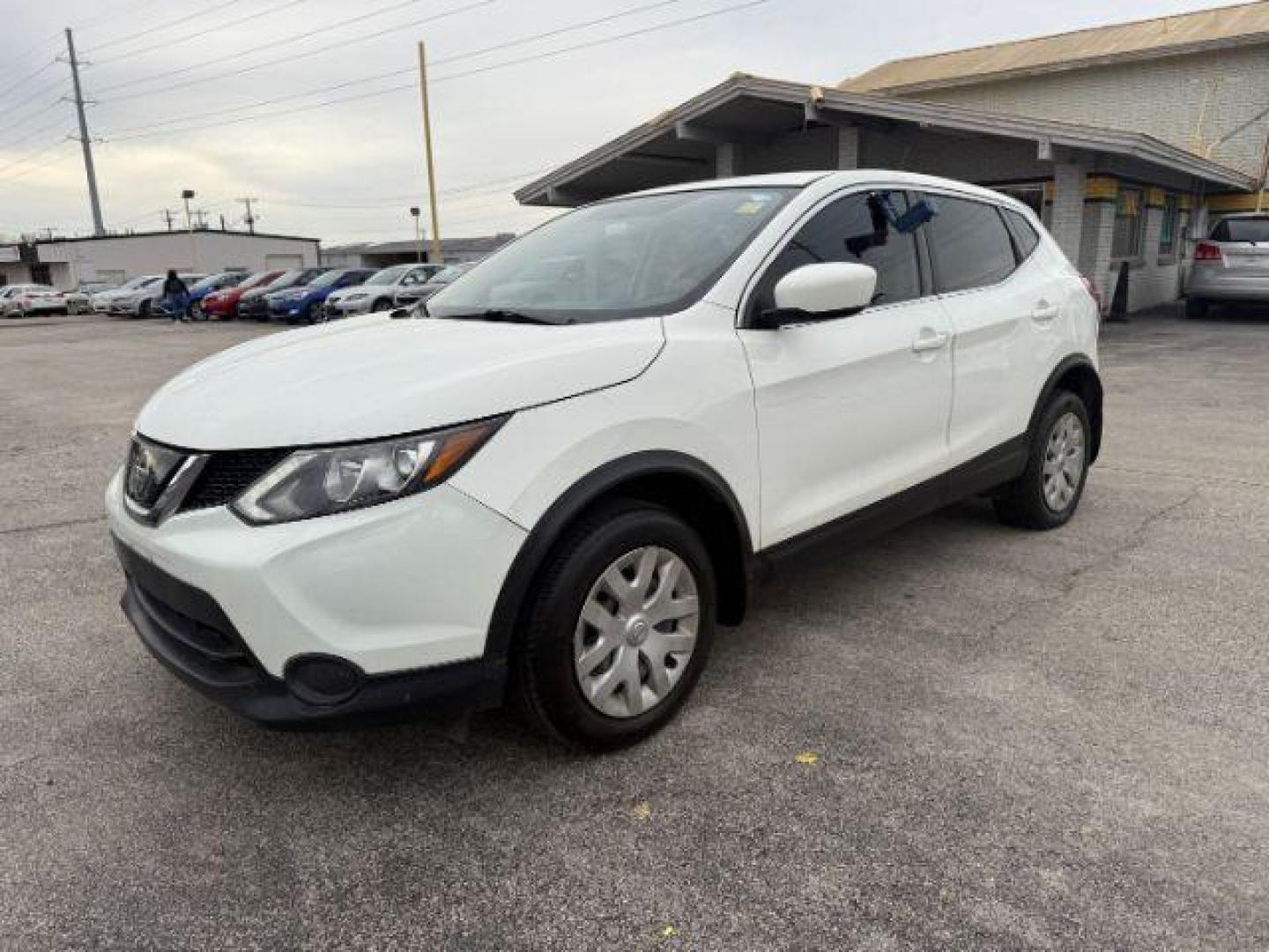2019 WHITE Nissan Rogue Sport S (JN1BJ1CP4KW) with an 2.0L L4 DOHC 16V engine, Continuously Variable Transmission transmission, located at 2715 W Pioneer Pkwy, Arlington, TX, 76013, (817) 265-9009, 32.710262, -97.153236 - Photo#3