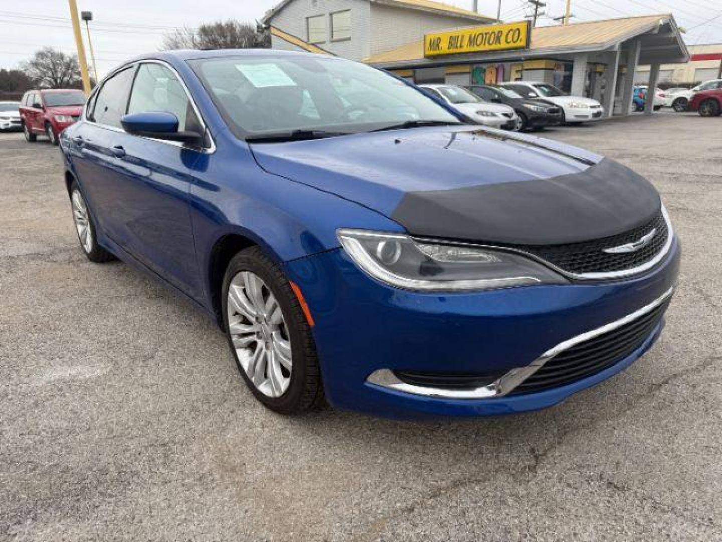 2016 BLUE Chrysler 200 Limited (1C3CCCAB8GN) with an Pentastar 3.6L V-6 DOHC engine, located at 2715 W Pioneer Pkwy, Arlington, TX, 76013, (817) 265-9009, 32.710262, -97.153236 - Photo#5