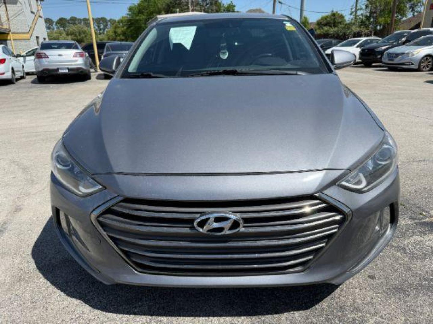 2018 GRAY Hyundai Elantra Value Edition (5NPD84LF5JH) with an Nu 2L I-4 DOHC engine, located at 2715 W Pioneer Pkwy, Arlington, TX, 76013, (817) 265-9009, 32.710262, -97.153236 - Photo#4