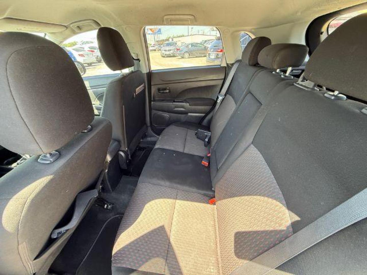 2017 SILVER Mitsubishi Outlander Sport 2.0 ES (JA4AP3AU1HZ) with an 2L I-4 DOHC engine, located at 2715 W Pioneer Pkwy, Arlington, TX, 76013, (817) 265-9009, 32.710262, -97.153236 - Photo#12