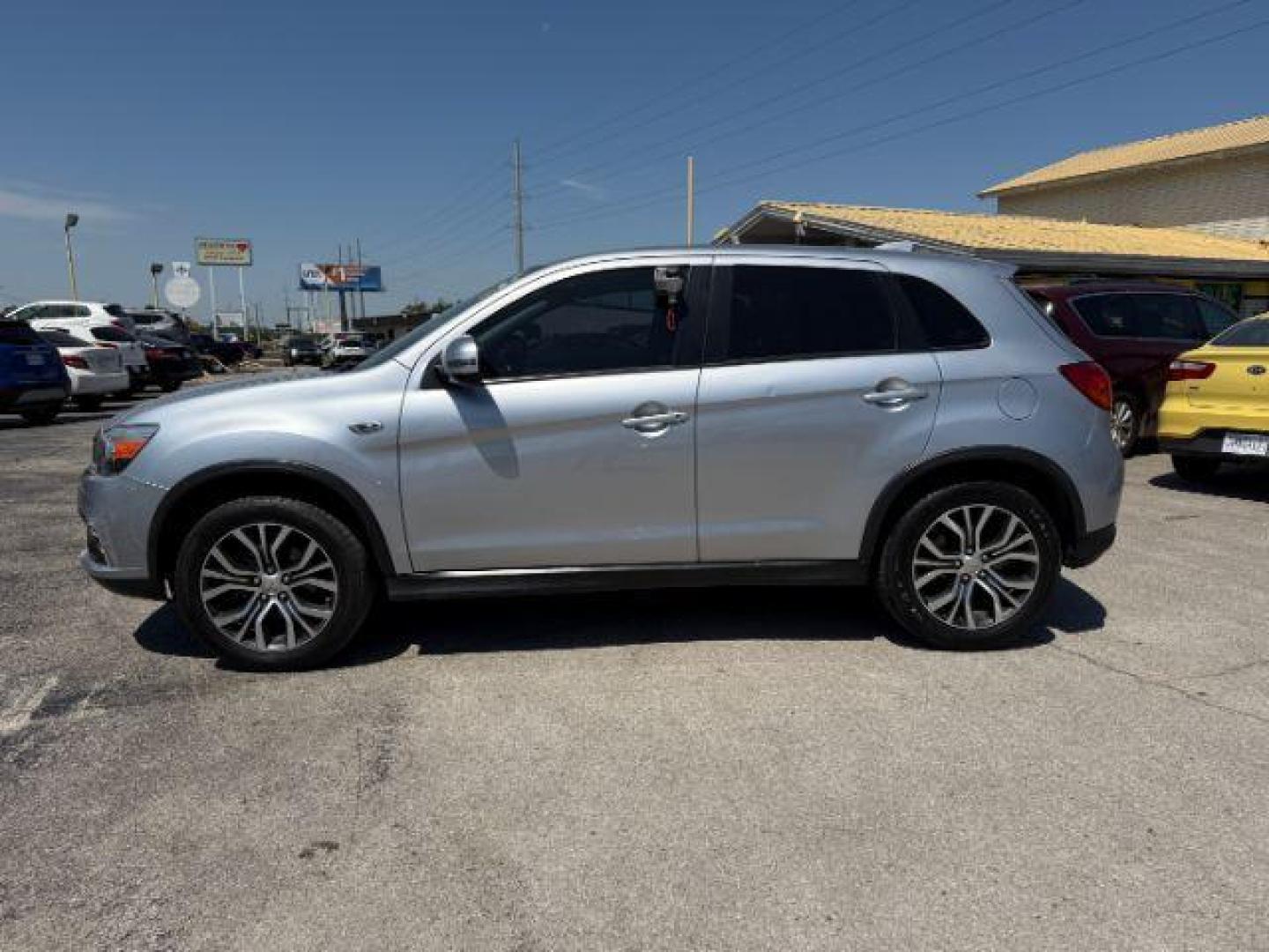 2017 SILVER Mitsubishi Outlander Sport 2.0 ES (JA4AP3AU1HZ) with an 2L I-4 DOHC engine, located at 2715 W Pioneer Pkwy, Arlington, TX, 76013, (817) 265-9009, 32.710262, -97.153236 - Photo#2
