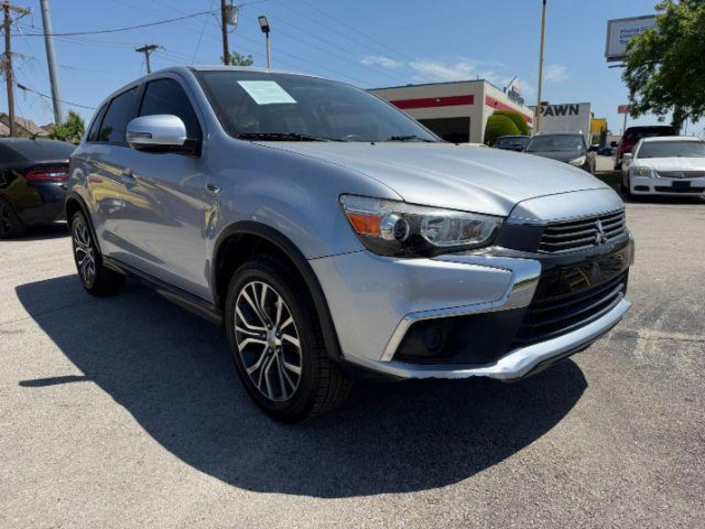 2017 SILVER Mitsubishi Outlander Sport 2.0 ES (JA4AP3AU1HZ) with an 2L I-4 DOHC engine, located at 2715 W Pioneer Pkwy, Arlington, TX, 76013, (817) 265-9009, 32.710262, -97.153236 - Photo#5