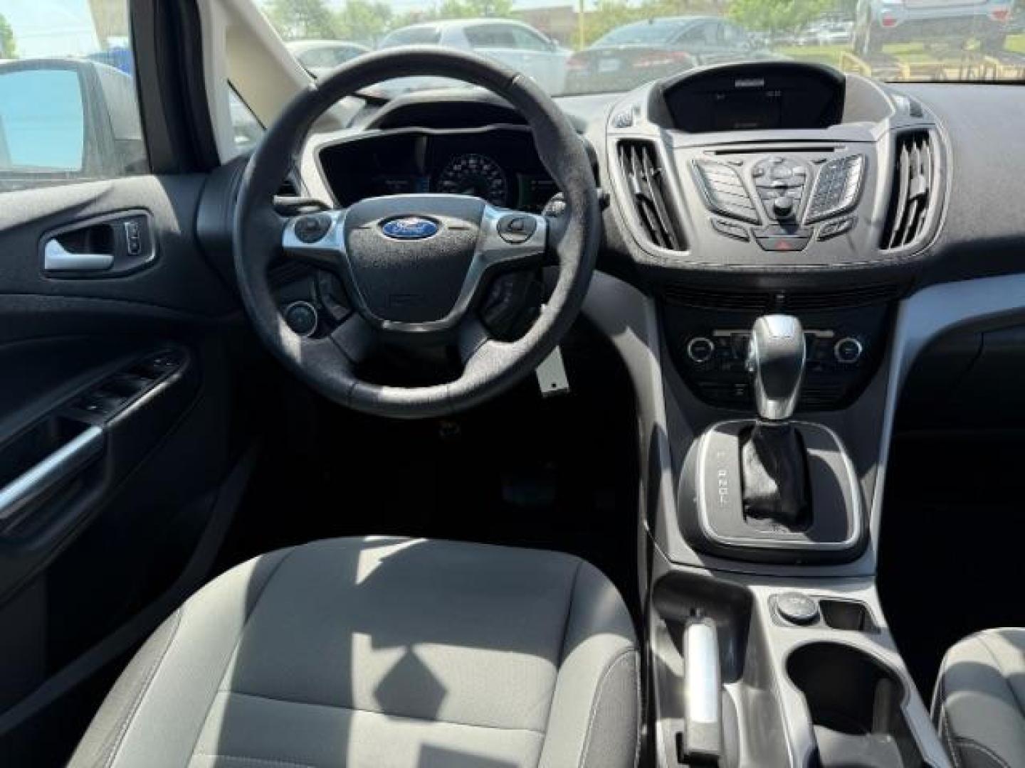 2016 SILVER Ford C-Max Hybrid SE (1FADP5AU1GL) with an 2L I-4 DOHC engine, located at 2715 W Pioneer Pkwy, Arlington, TX, 76013, (817) 265-9009, 32.710262, -97.153236 - Photo#9