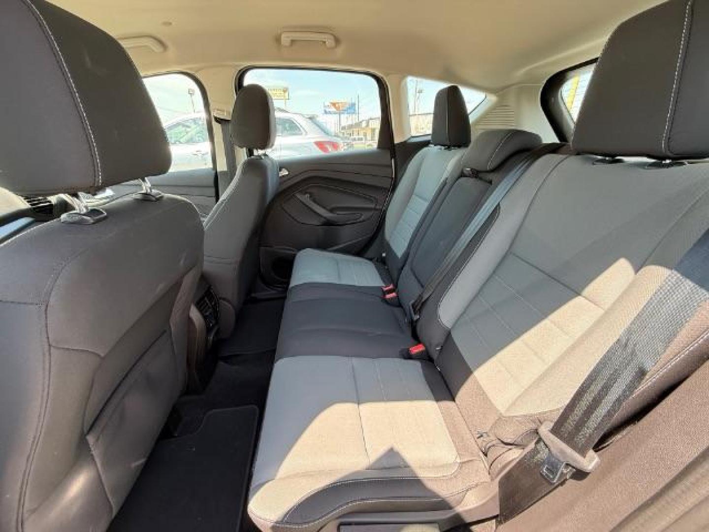 2016 SILVER Ford C-Max Hybrid SE (1FADP5AU1GL) with an 2L I-4 DOHC engine, located at 2715 W Pioneer Pkwy, Arlington, TX, 76013, (817) 265-9009, 32.710262, -97.153236 - Photo#10