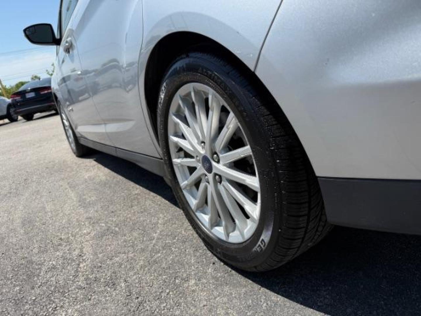 2016 SILVER Ford C-Max Hybrid SE (1FADP5AU1GL) with an 2L I-4 DOHC engine, located at 2715 W Pioneer Pkwy, Arlington, TX, 76013, (817) 265-9009, 32.710262, -97.153236 - Photo#13