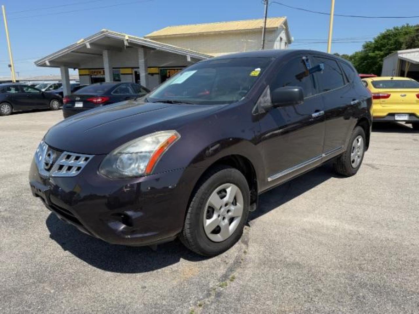 2015 PURPLE Nissan Rogue Select S (JN8AS5MT2FW) with an 2.5L I-4 DOHC engine, located at 2715 W Pioneer Pkwy, Arlington, TX, 76013, (817) 265-9009, 32.710262, -97.153236 - Photo#2